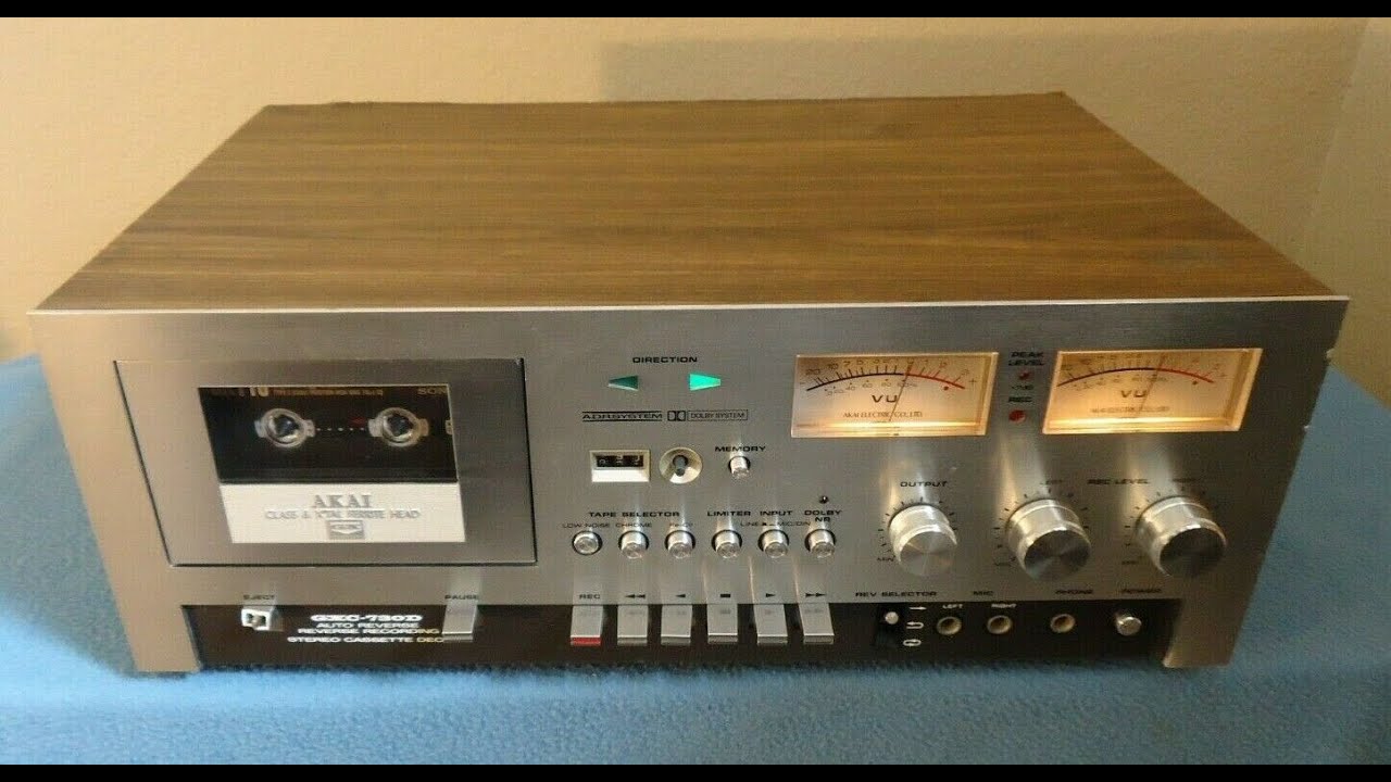 Akai GXC-730D Cassette Deck Recorder sn: 30722-13346 