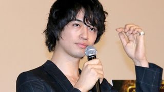 斎藤工、飼い犬に命救われた過去告白「もののけ姫は他人ごとと思えない」「小さな世界はワンダーランド」初日舞台あいさつ2　#Takumi Saito　#Small world Wonderland