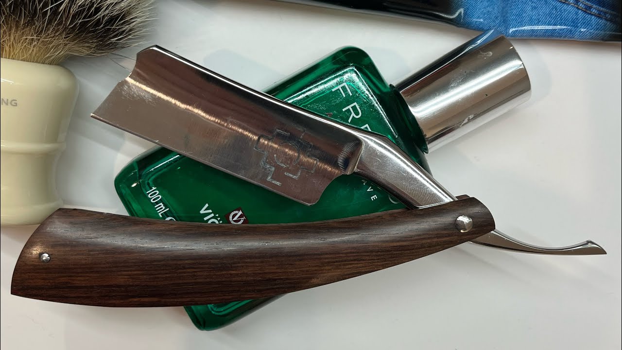 Shave with Macu Mexican straight razor rasoio mano libera