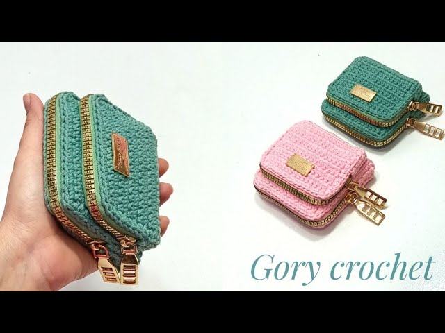 كروشيه محفظه مربعه الشكل بسوسستين من بواقي الخيوط / Crochet wallet class=