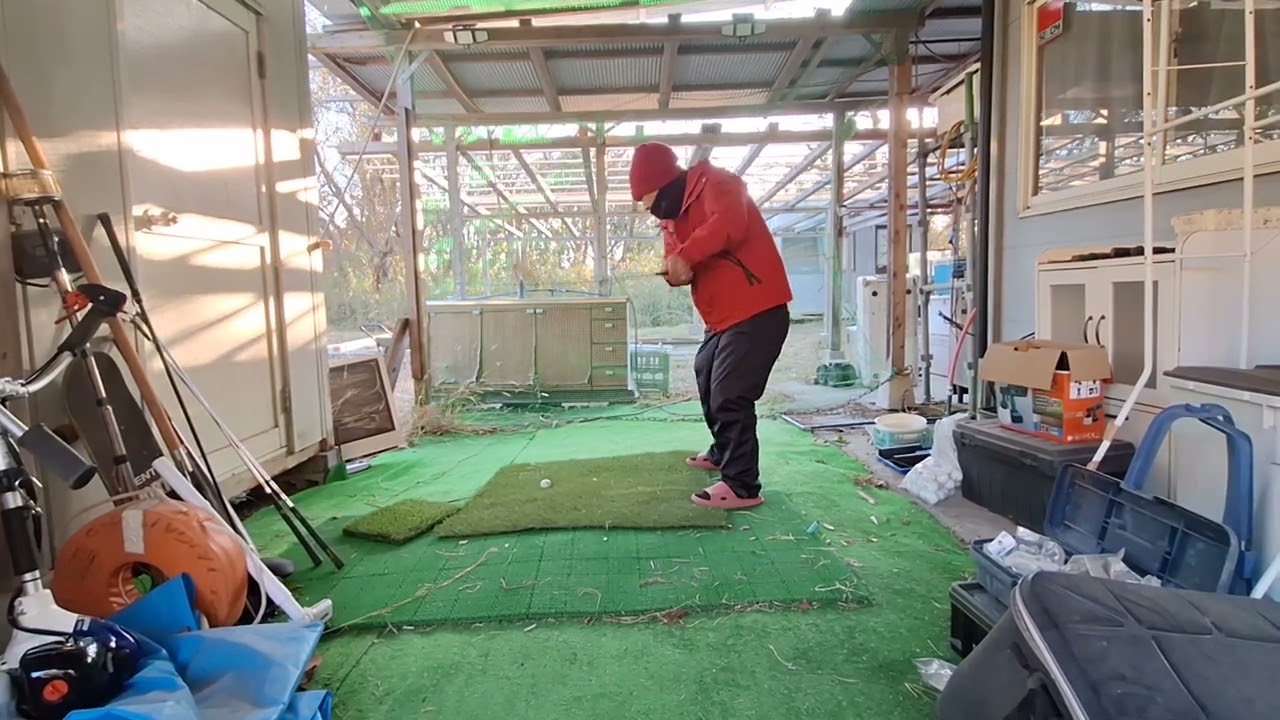 ヒカル社長ゴルフ練習左ピッチング‼️