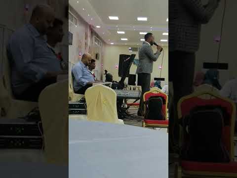 رائعة الأستاذ عبد الكريم الكابلي من قلبي عقبالك مشاركة صدام مبارك