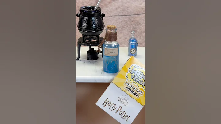 I made the TINIEST Harry Potter Potion!! #shorts #harrypotter #miniverse #hp #potions