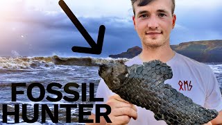 Black FISH Fossil Hunting! Find of a Lifetime! | Fossil Hunter