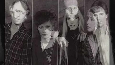 We Don't Get Along (Original Textones Version) *Ka...