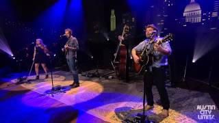 Austin City Limits Web Exclusive: Nickel Creek "Reasons Why" chords