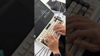 chân ái cho ae văn phòng  M75😘