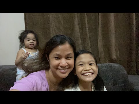 Unboxing with Sariah