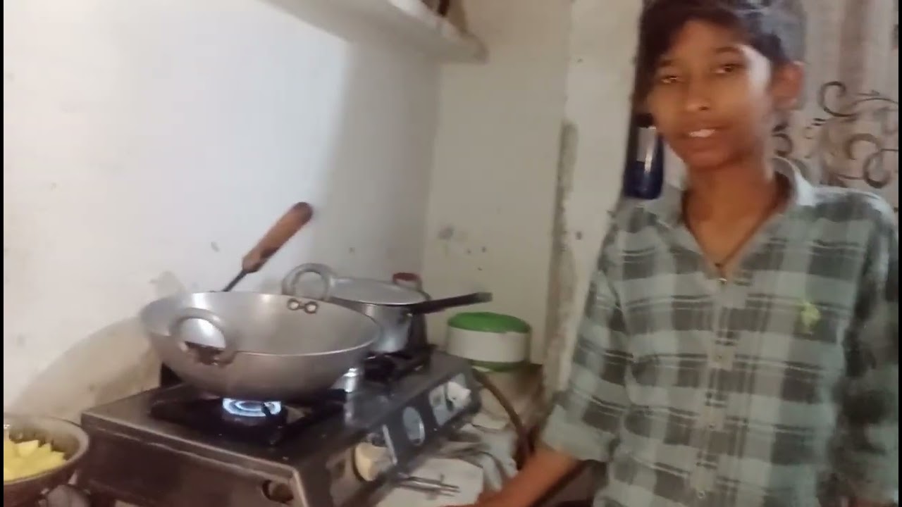 Aaj mere bete Ne kaddu ki sabji banani sikhi hai