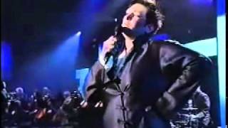 k.d. lang singing Hallelujah at the Juno awards