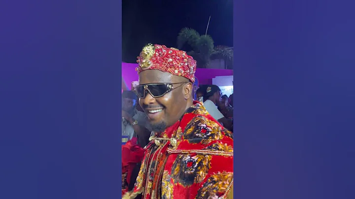 Watch the lovely arrival of Eniola ajao and Cast at her movie premiere Owambe Thieves