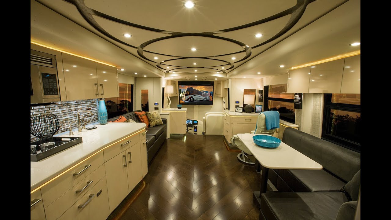 Featherlite Coaches Vantare Celebration Iii Prevost Bus Conversion