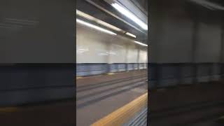 吉川駅を通過するE653系K70編成国鉄特急色