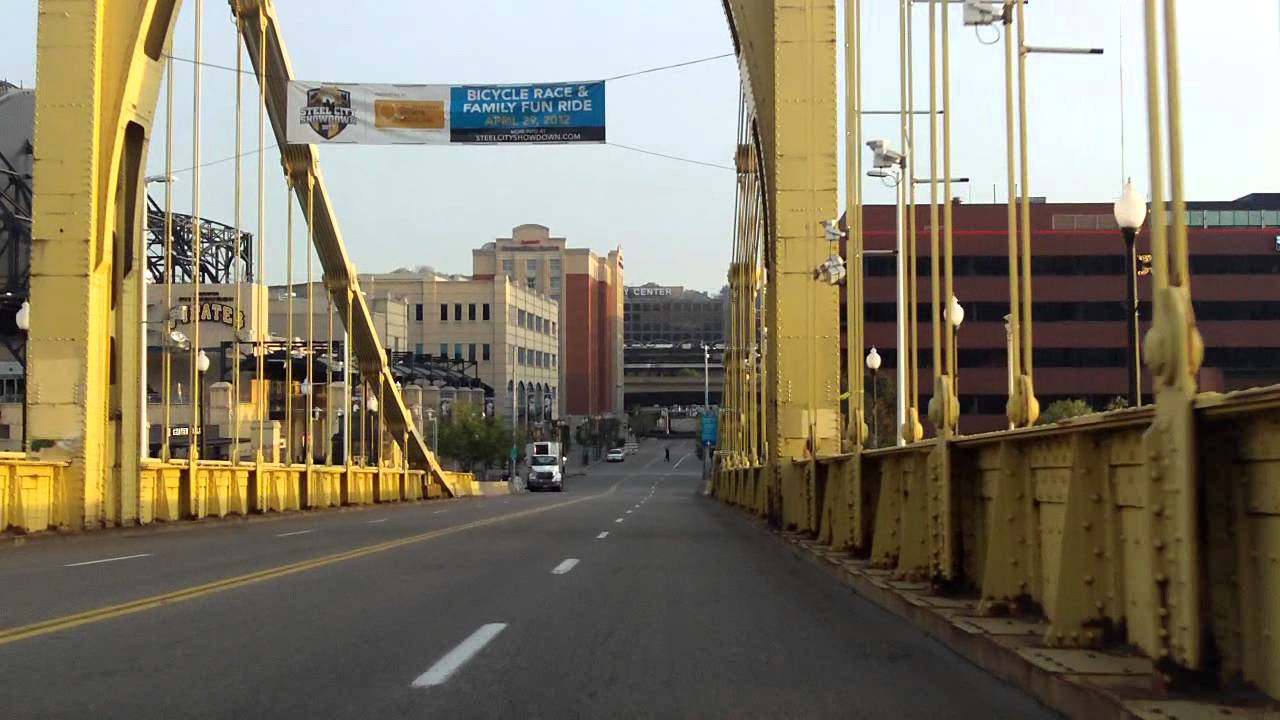 Roberto Clemente Bridge northbound