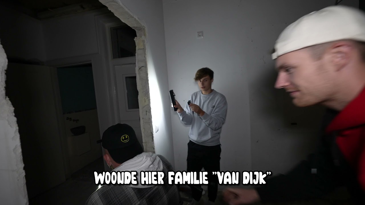 LARS SCHRIKT VAN EEN HAND TIJDENS DE ESCAPE ROOM!