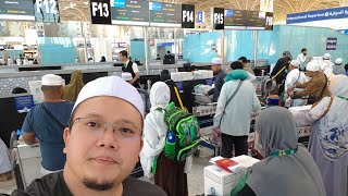 MENUJU KE GATE BERLEPAS - SUASANA DI TERMINAL BALAI PELEPASAN AIRPORT MADINAH