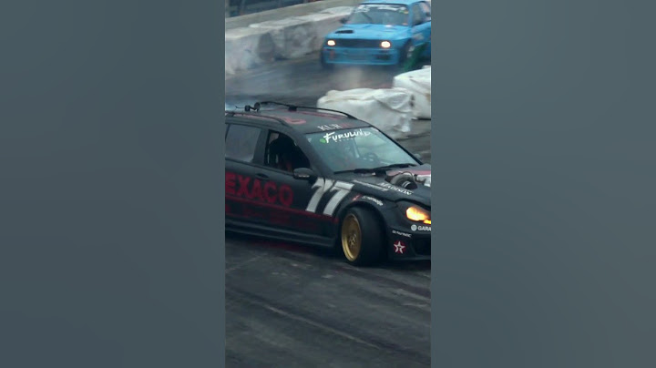 DIESEL MERCEDES DRIFT WAGON SMOKING AT OSLO MOTOR SHOW! #diesel #wagon #mercedes #drifting #FYP