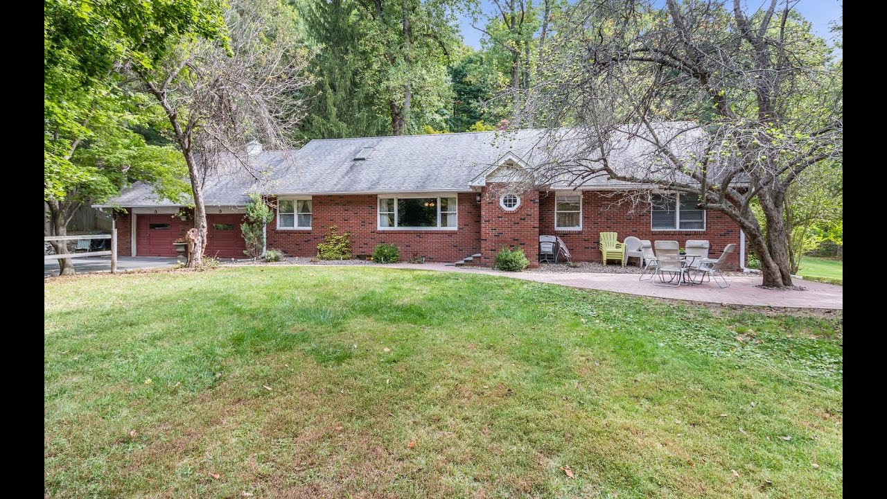 Real Estate Video Tour 8 Devenuto Ct. Central Valley, NY 10917 Orange County, NY YouTube