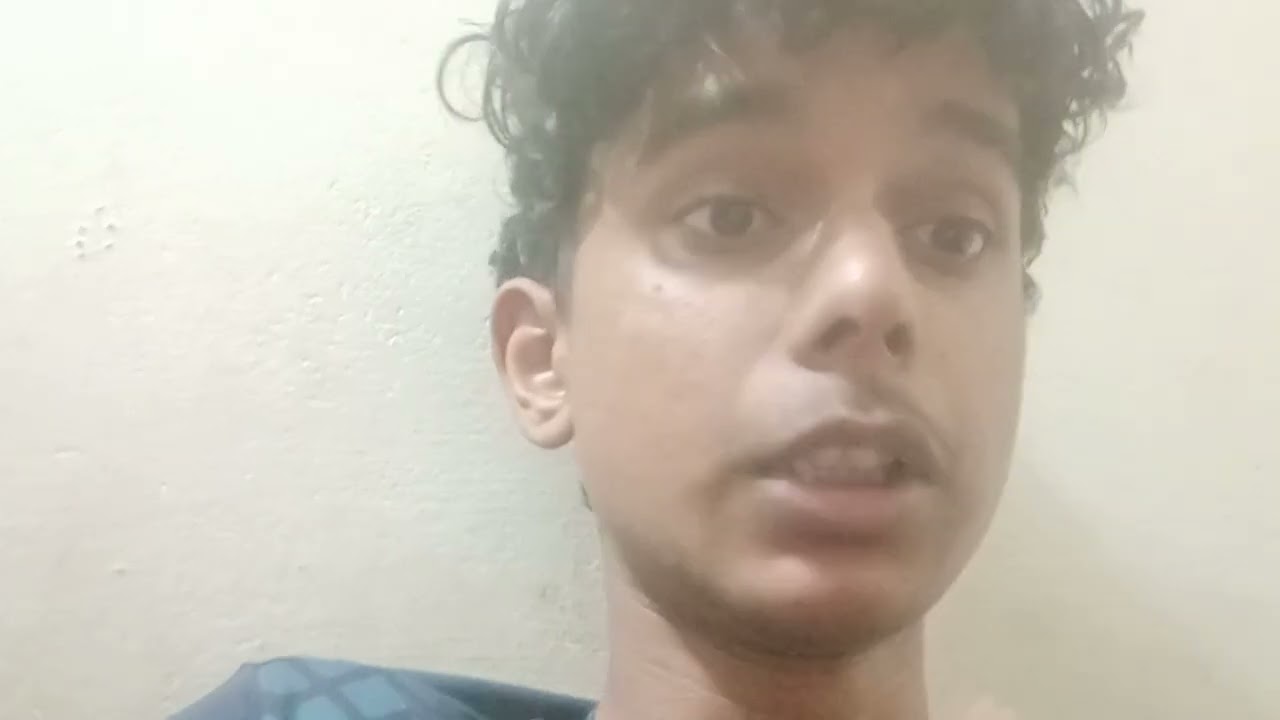 Xabi Alonso leaves Madrid after the El clasico