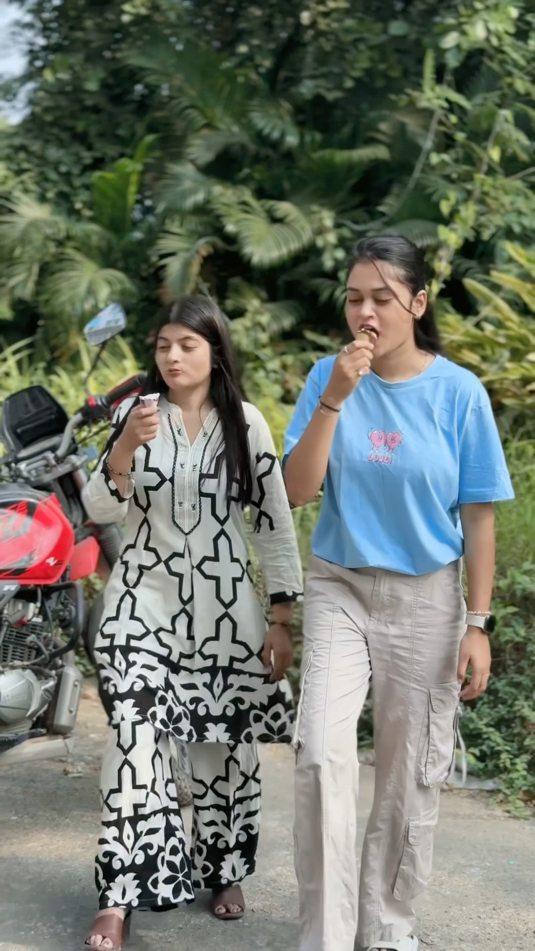 Maa kasam??|| sisters love || tiyaa || shubham #trending #foryou #youtube