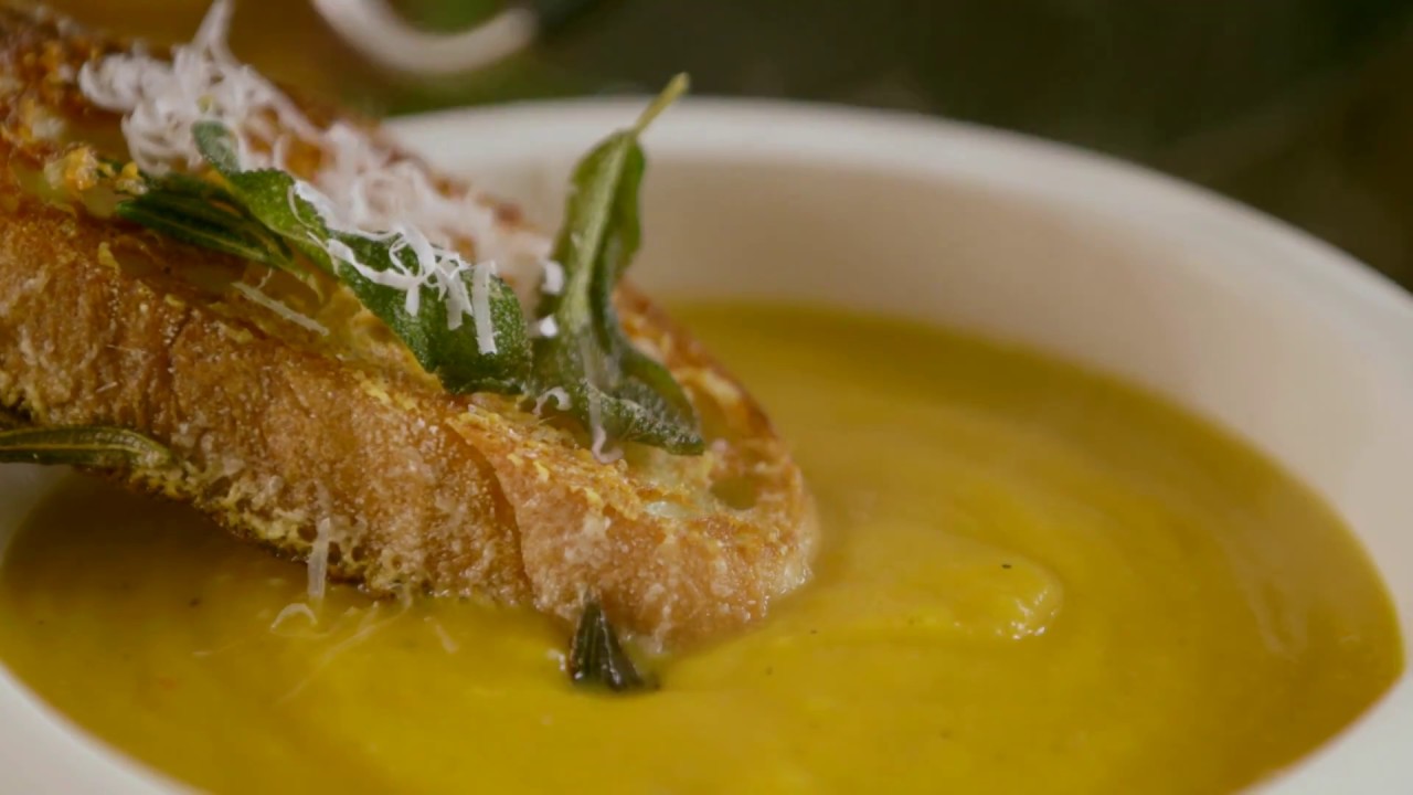 Jamie Oliver introduces his new Professional Cookware