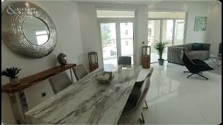 3 Bed Apartment in DUBAI, Shoreline Apartments, Palm Jumeirah(Balcony with Sea Views).Click to view!
