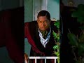 Every black kid in the 90s would throw eggs at this man expeditiously pack him up📦🆙mad annoying😂