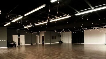 TWICE 'KNOCK KNOCK' [EMPTY DANCE STUDIO]