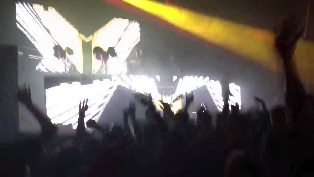 Afrojack at congress 3