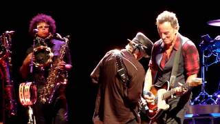 Johnny 99 - Bruce Springsteen - Perth Arena - 25th January 2017 chords