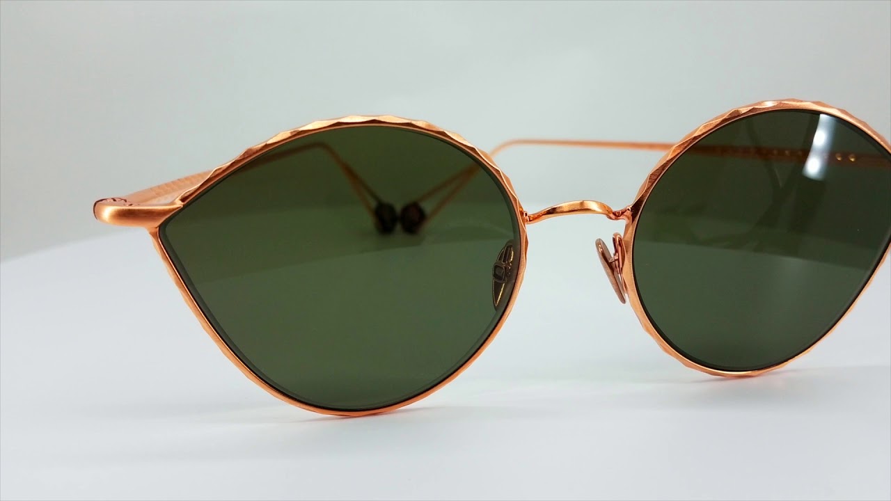 Ahlem Place de Alpes - YouTube