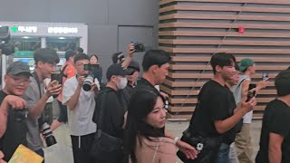 Download Lagu Fromis9 Airport Departure Wide Angle S24 Ultra 250825 MP3