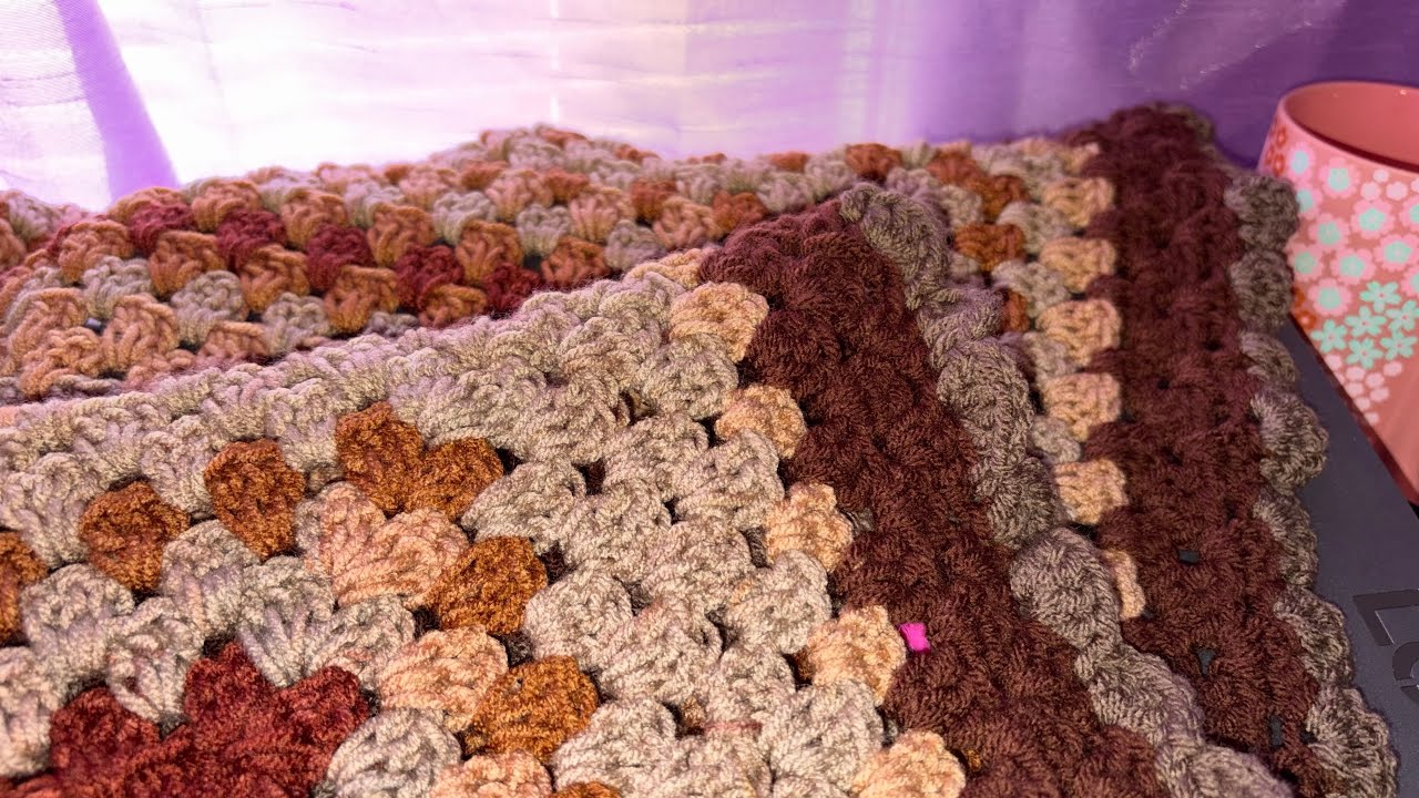 How to crochet a Granny Square blanket with a Boarder • Afghan Blanket Tutorial 