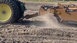 Strobel FE 8.5 Scraper Working Flood Damaged Fields