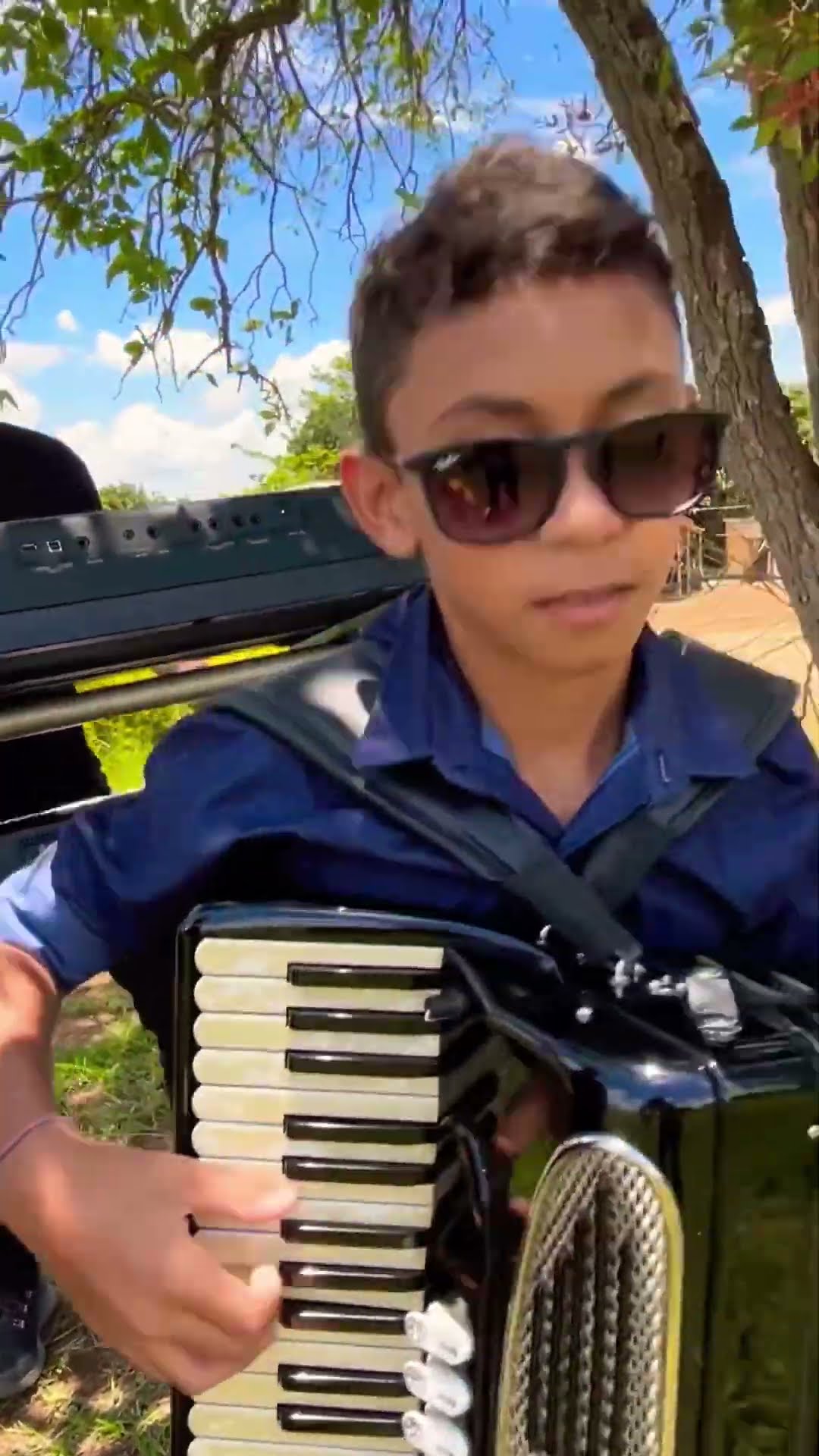 Leãozinho Do Forró o novo fenômeno com a música falando do Goiás #boanoiteee #sertanejo #goais #go