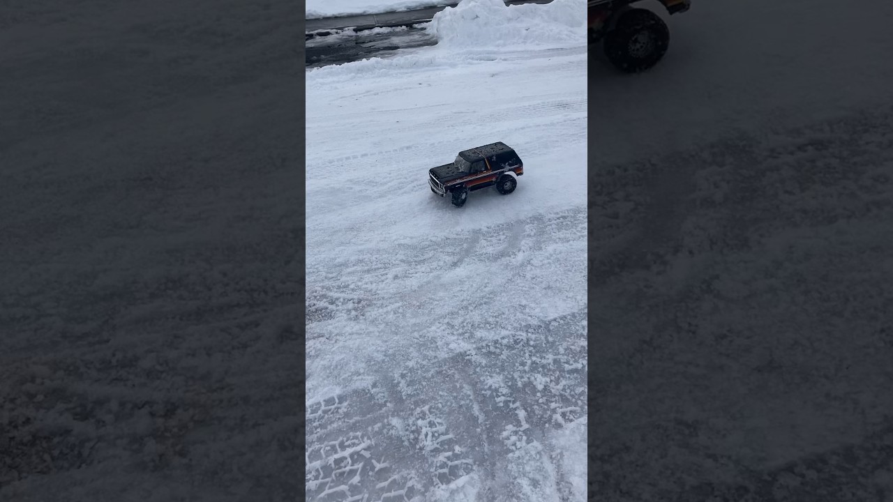 Spinning donuts in the slush 