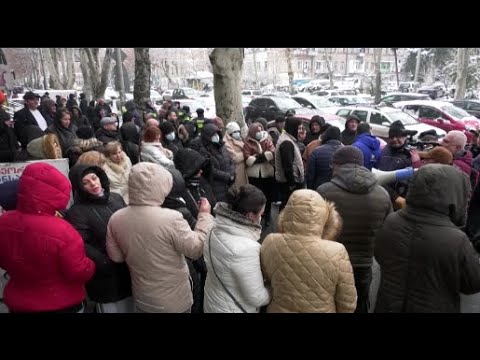 სასწრაფო დახმარების ექიმების პროტესტი და უშედეგოდ დასრულებუილი შეხვედრა ადმინისტრაციასთან