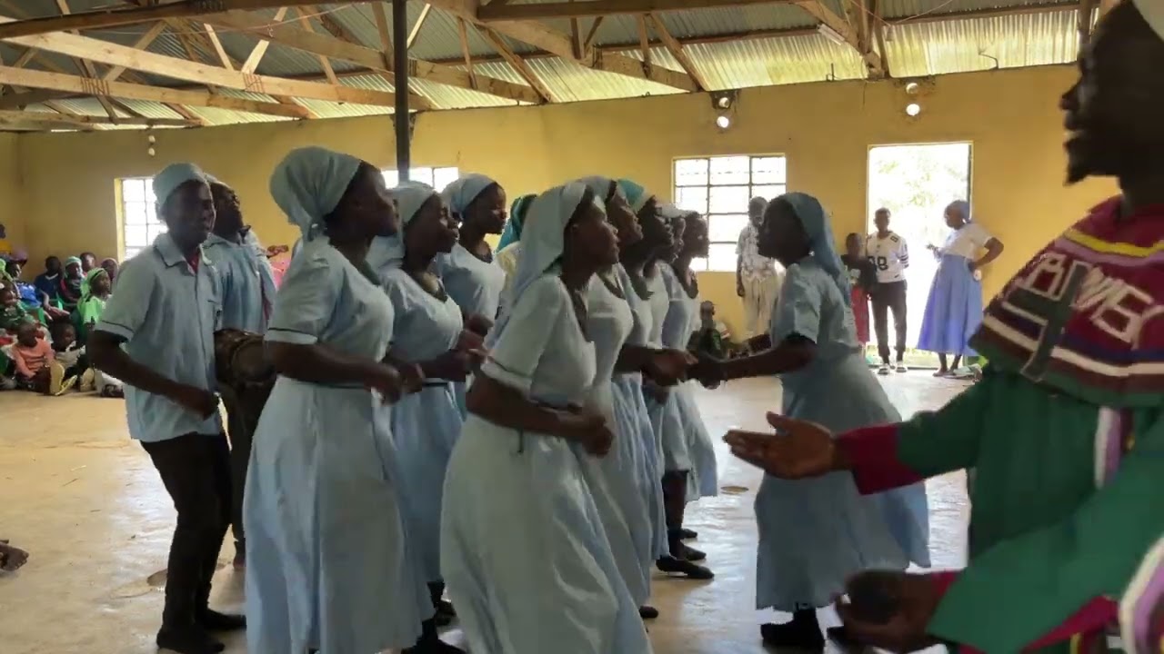 AFRICAN KENYA SABCRYNNSK CHOIR TIME, HEADQUARTERS SENIOR CHOIR DANCING TO THE FULLEST🙏🙏 