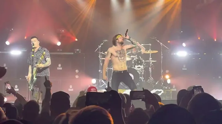 Beartooth — Disease (Live)