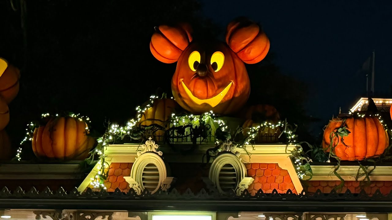 Disneyland Halloween Parade 2023 Youtube 