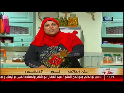 الست غالية علشان الكيكة متهبطش سيبها جوه الفرن لما تبرد