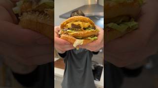 La Recette du Mythique Bigmac à la maison !! 🤤🍔 #shorts #recette #bigmac #burger #seizemay