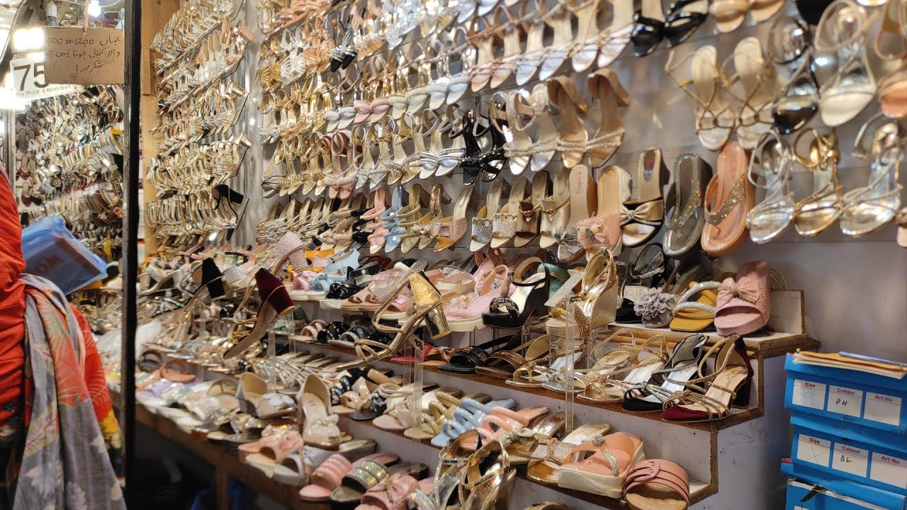 Affordable Branded shoes collection in Anarkali bazar Lahore shoe