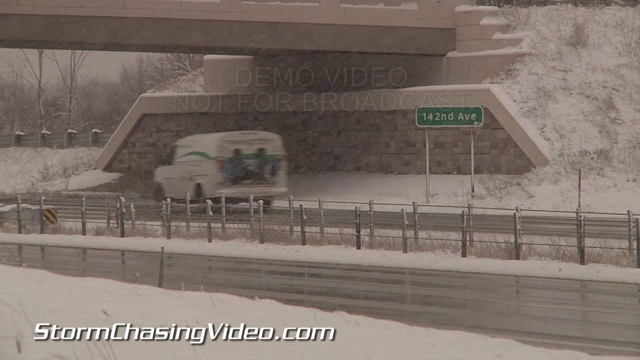 11/13/2014 Grand Rapids, MI Lake Effect Snow