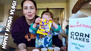 At Home Vlog, Cooking, Baking, Packing For Our Holiday!
At Home Vlog, Cooking, Baking, Packing For Our Holiday!
So sorry, some of the footage got lost! But nevertheless, cooking one of my favourite family comfort meals, fab on a budget and great for hiding veg in meals! Packing for our first holiday as a family with our new baby, and baking easter treats with my toddler!
⇢ 5 Meals For Under £25 LIDL: https://youtu.be/DvbHJq0yn2s?si=vrf4-Z9z3nKP7hCt
⇢ Swimming Costume Mentioned: https://rstyle.me/+Zqsmc7rT_8J9468LsZmRlw
⇢ Get In Touch: contact@sopherina.co.uk At Home Vlog, Cooking, Baking, Packing For Our Holiday!
