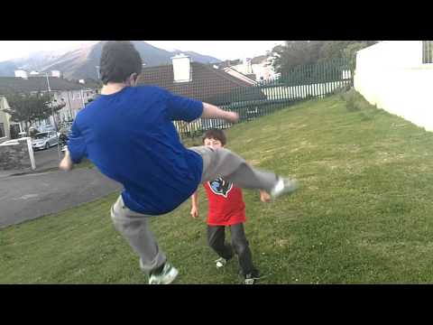 kick in the face !!!