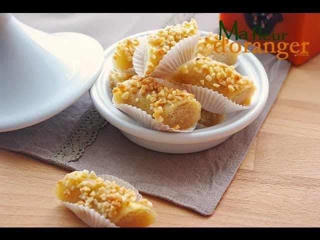Recette De Mhencha Gateaux Au Miel Et Amande Moroccan Almond Pastry Youtube