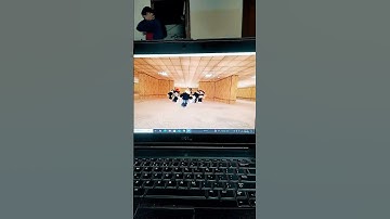 Backrooms Jumpstyle with my Friends. Comment your username