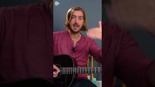 How to change chords effectively on acoustic guitar