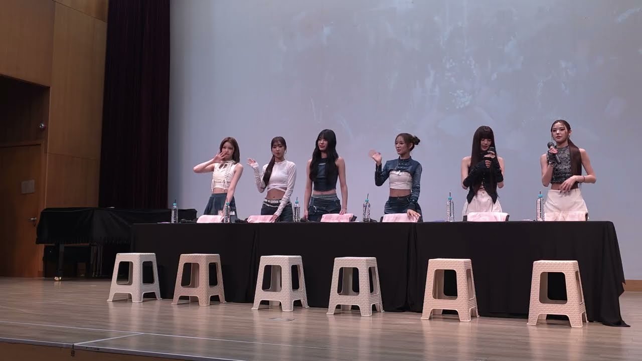 251026 이즈나(IZNA) 첫인사(Opening) 직캠(fancam) @fansign 팬싸인회